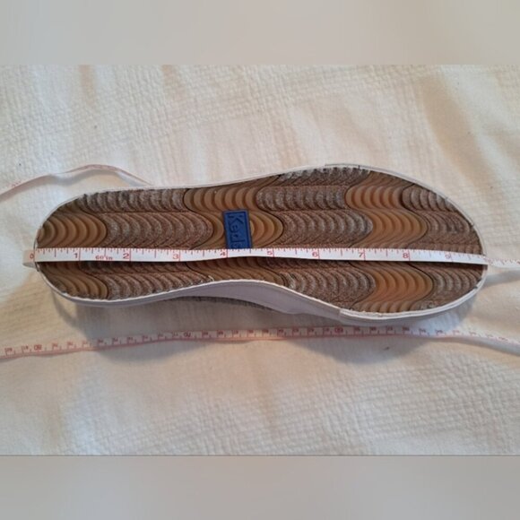 Boston Red Sox women's size 7.5 slip on Keds, gray with red printing, VGUC - Picture 8 of 8